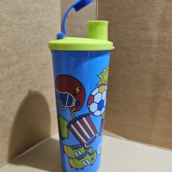 Tupperware Sports Set - Picture 9 of 10